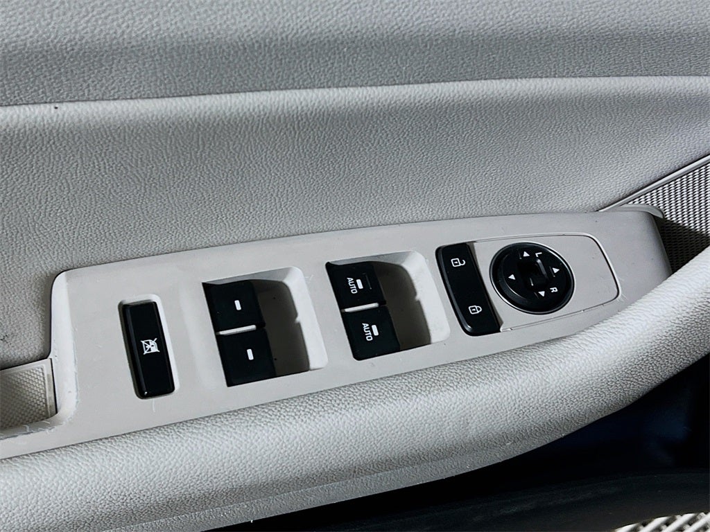 2016 Hyundai Sonata Plug-In Hybrid Base