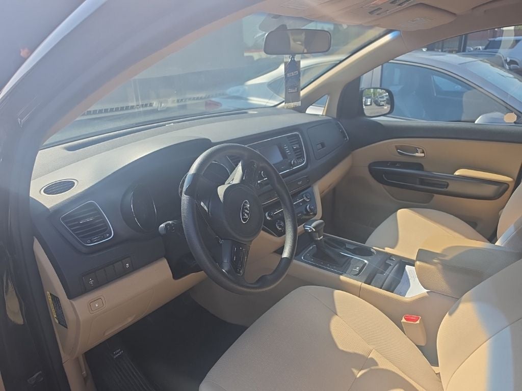 2018 Kia Sedona LX