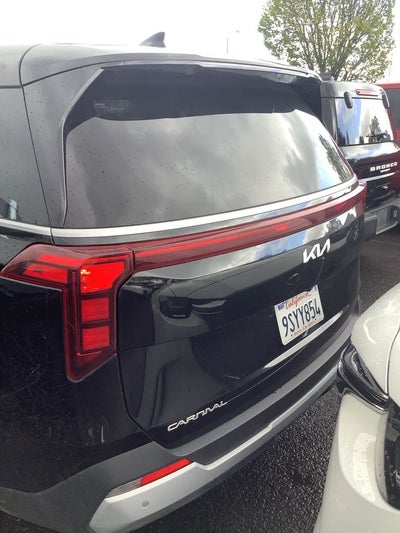 2025 Kia Carnival LXS