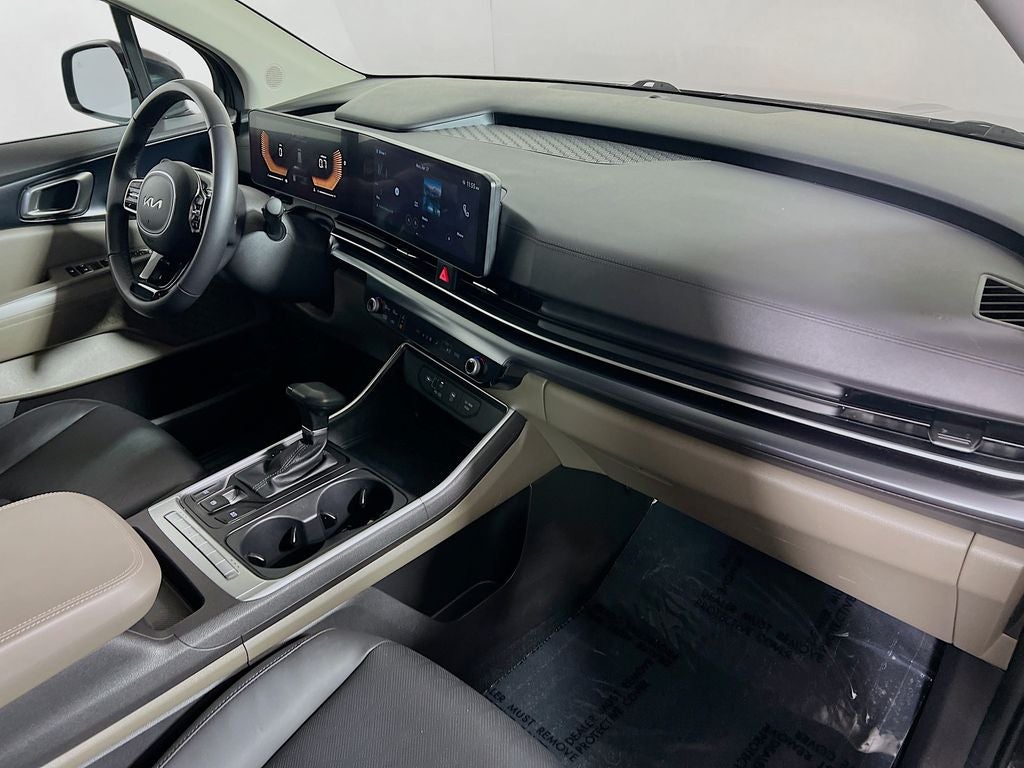 2025 Kia Carnival LXS