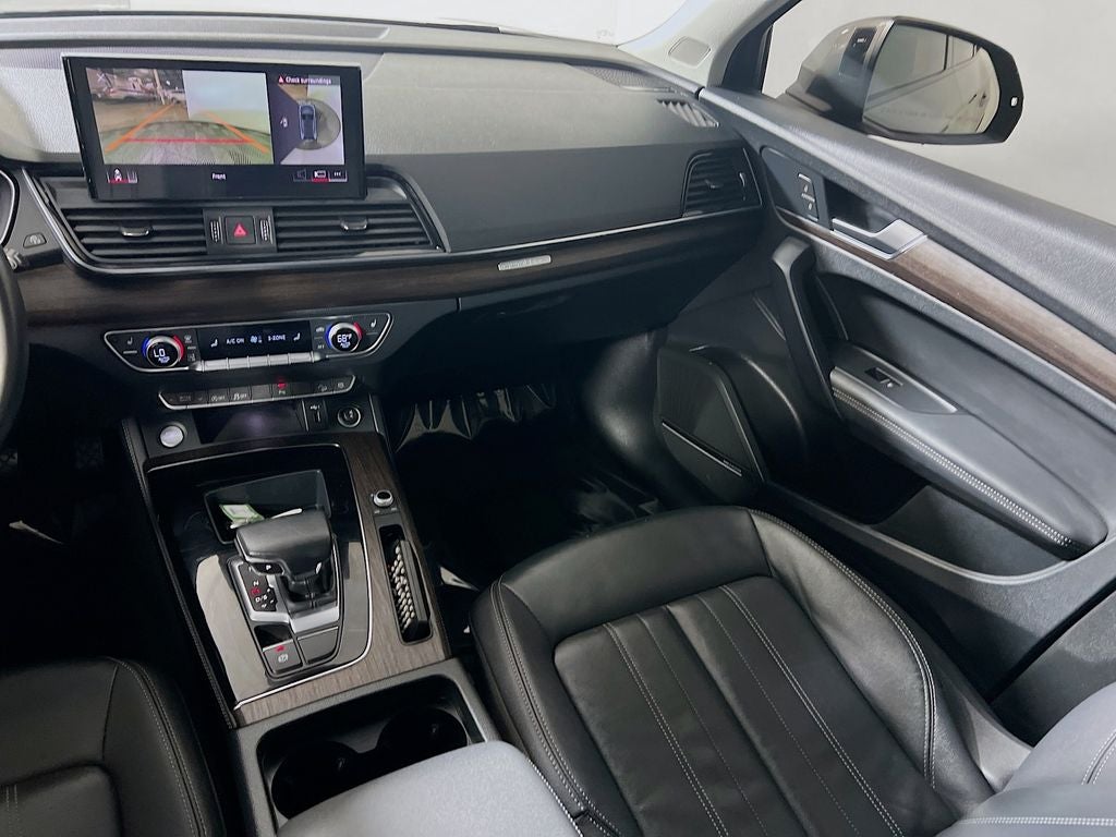 2023 Audi Q5 45 S line Premium quattro