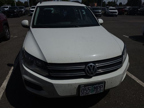 2017 Volkswagen Tiguan Limited 2.0T 4Motion