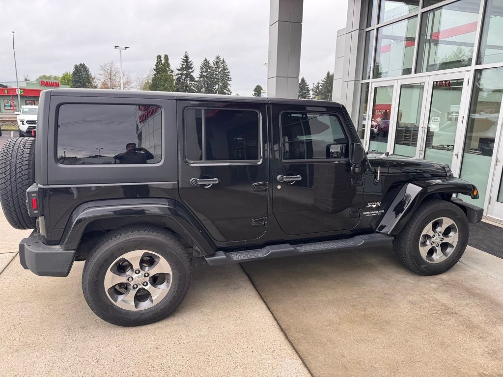2017 Jeep Wrangler Unlimited Sahara