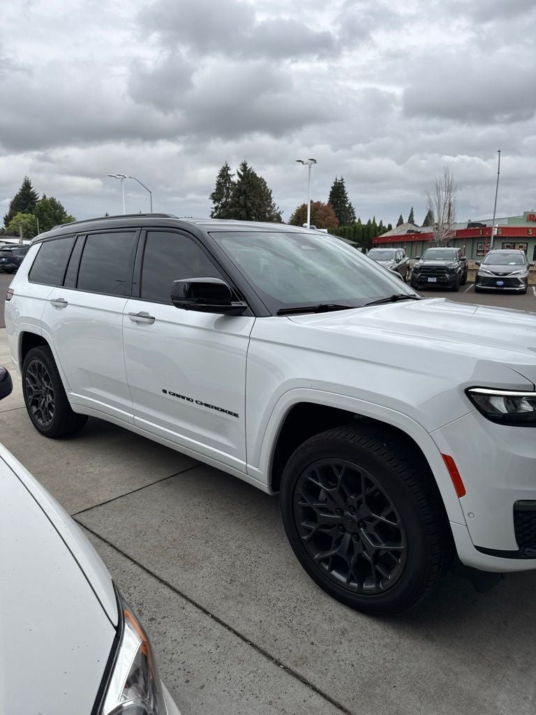 2025 Jeep Grand Cherokee L Summit