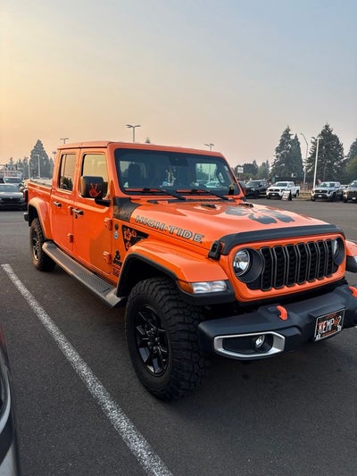2025 Jeep Gladiator High Tide
