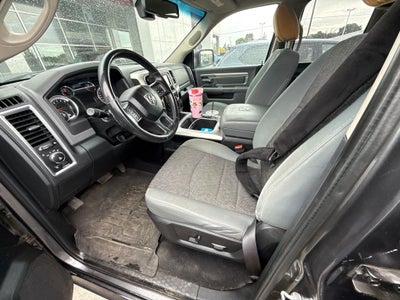 2016 RAM 1500 SLT