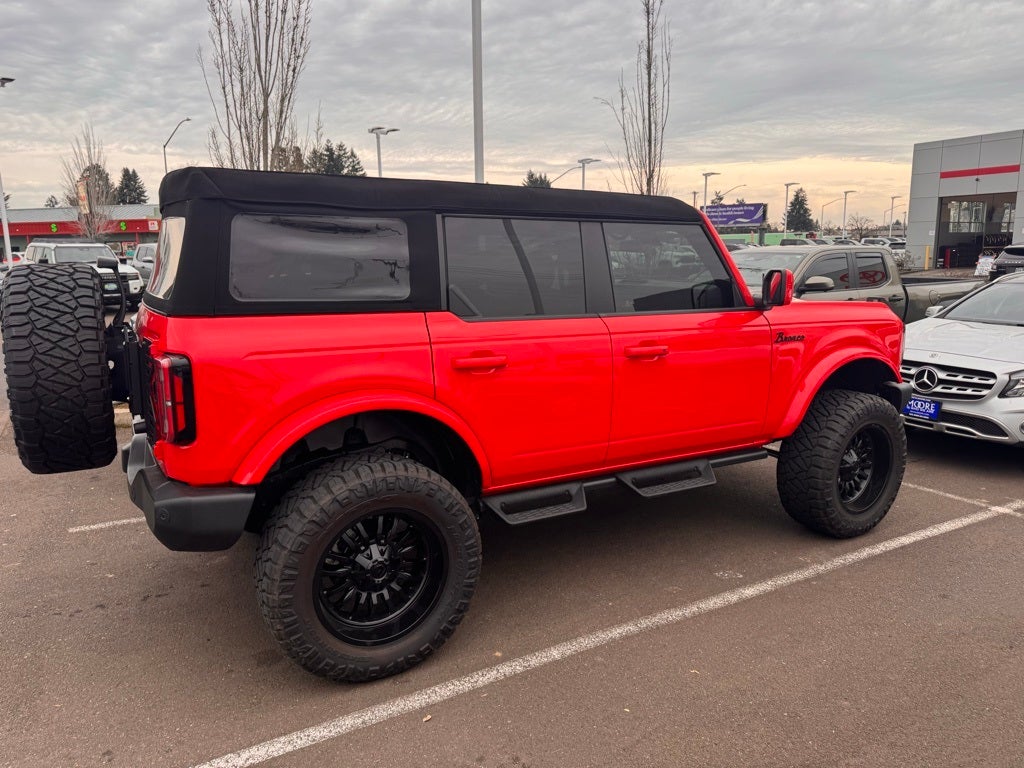 2023 Ford Bronco Base