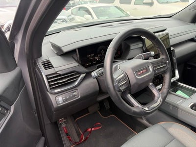 2025 GMC Acadia AT4