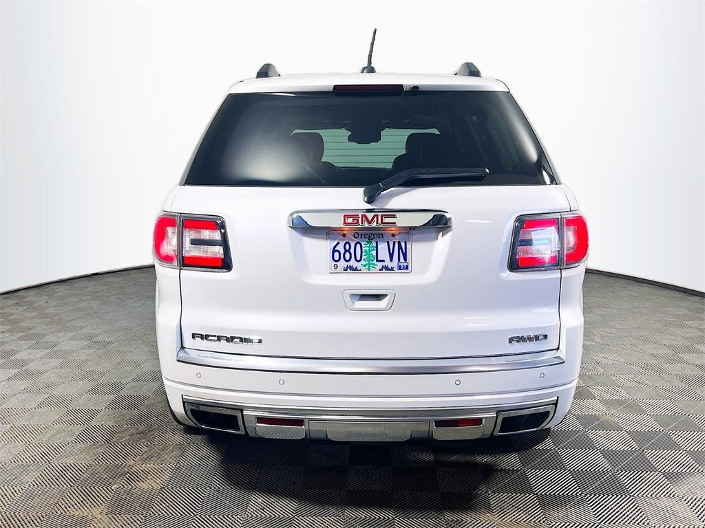 2016 GMC Acadia Denali