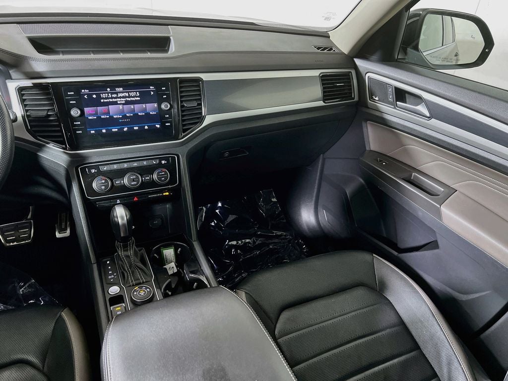 2022 Volkswagen Atlas 3.6L V6 SEL Premium R-Line