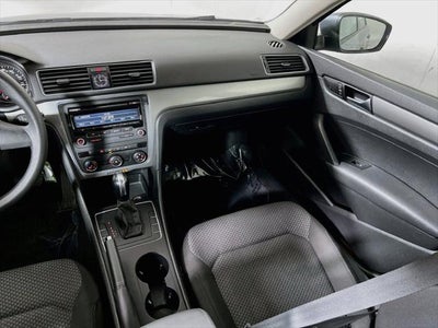 2014 Volkswagen Passat 1.8T S