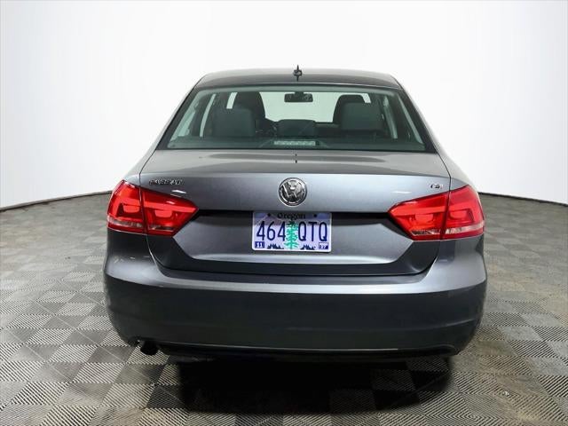 2014 Volkswagen Passat 1.8T S