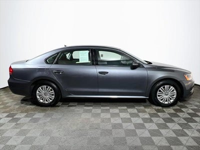 2014 Volkswagen Passat 1.8T S