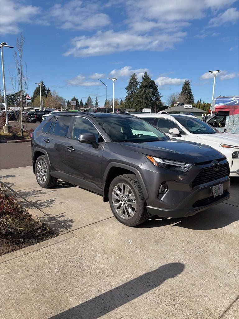2023 Toyota RAV4 XLE Premium