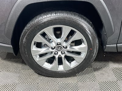 2025 Toyota RAV4 XLE Premium