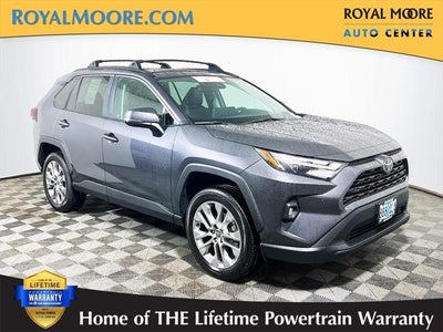 2025 Toyota RAV4 XLE Premium