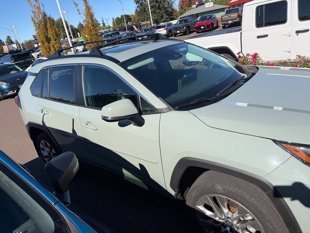 2022 Toyota RAV4 XLE Premium