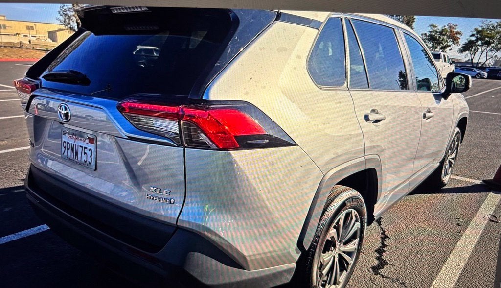 2024 Toyota RAV4 Hybrid XLE Premium