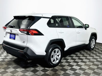 2025 Toyota RAV4 LE