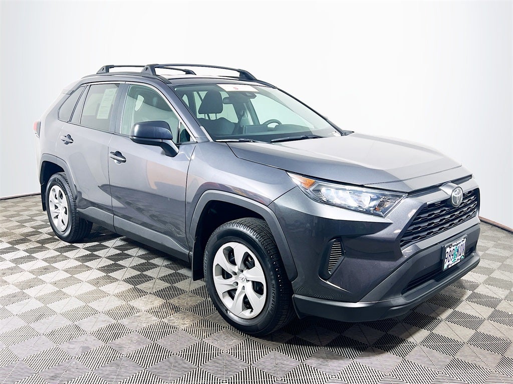 2021 Toyota RAV4 LE