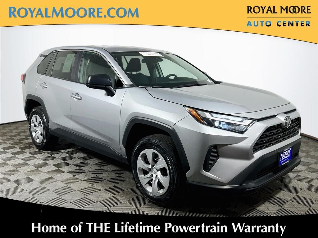 2024 Toyota RAV4 LE