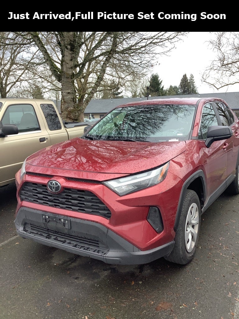 2023 Toyota RAV4 LE