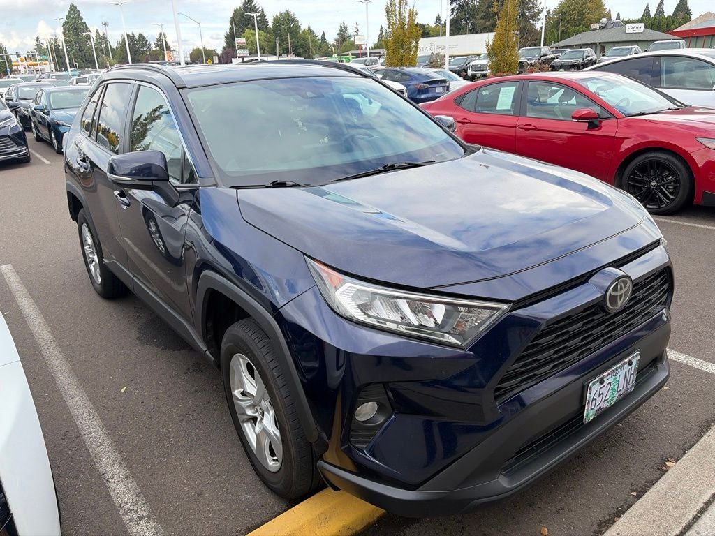 2020 Toyota RAV4 XLE