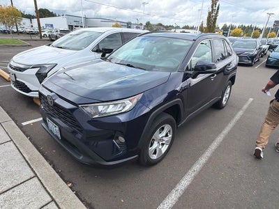 2020 Toyota RAV4 XLE