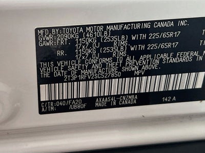 2025 Toyota RAV4 XLE