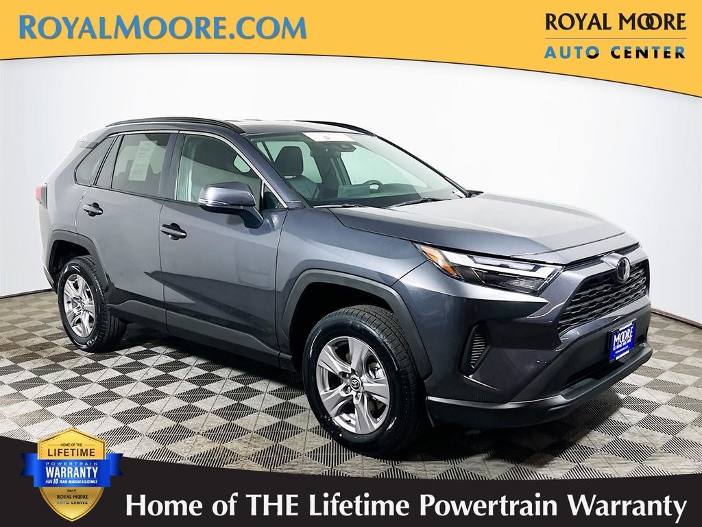 2025 Toyota RAV4 XLE