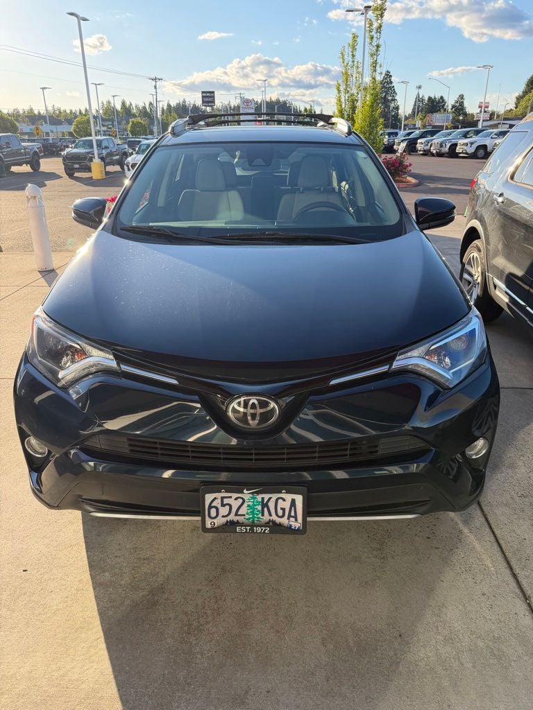 2017 Toyota RAV4 XLE AWD's photo