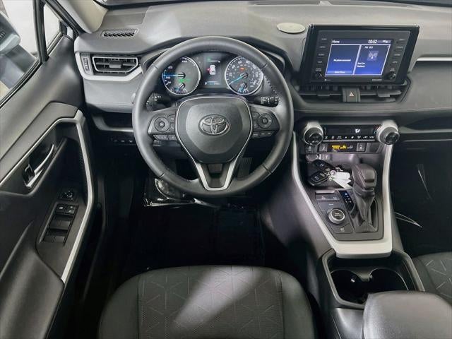 2020 Toyota RAV4 Hybrid XLE