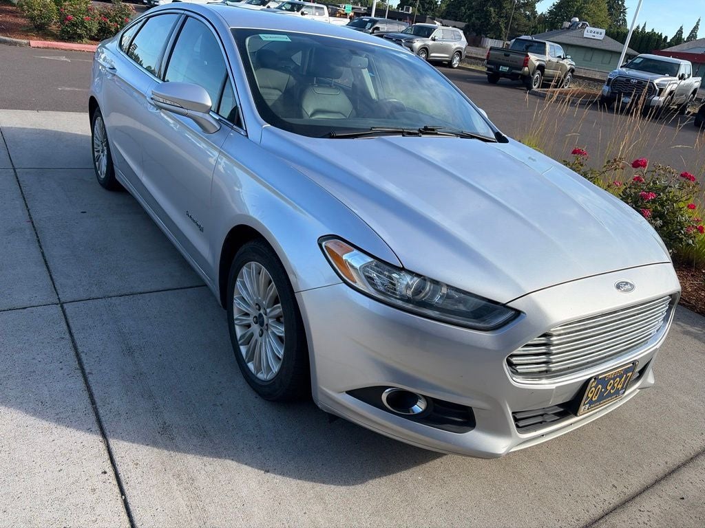 2015 Ford Fusion Hybrid SE
