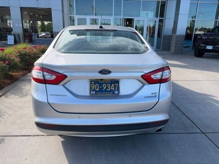 2015 Ford Fusion Hybrid SE