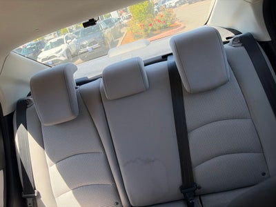 2020 Toyota Yaris LE