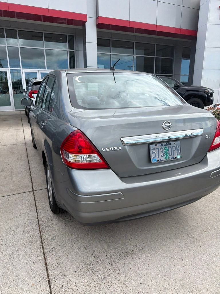 2007 Nissan Versa 1.8 S