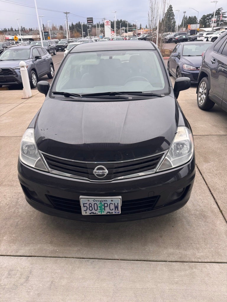 2010 Nissan Versa 1.8 SL
