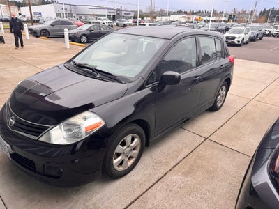 2010 Nissan Versa 1.8 SL