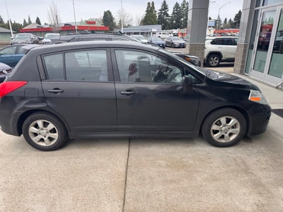 2010 Nissan Versa 1.8 SL