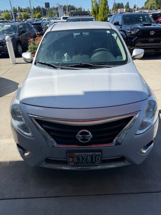 2015 Nissan Versa 1.6 SV