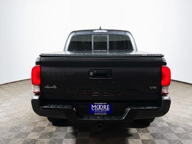 2022 Toyota Tacoma SR V6