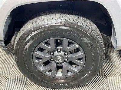 2022 Toyota Tacoma SR5 V6