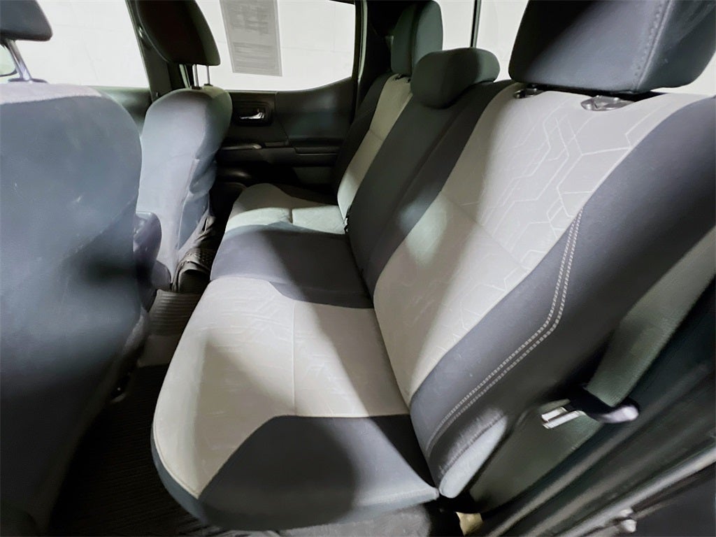 2022 Toyota Tacoma TRD Off-Road V6