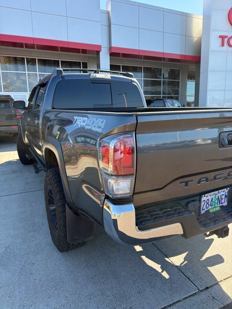 2022 Toyota Tacoma TRD Off-Road V6