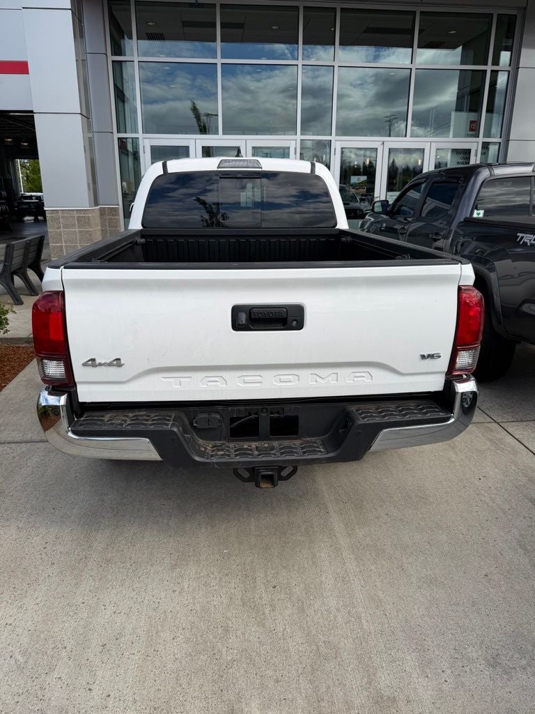 2022 Toyota Tacoma SR5 V6
