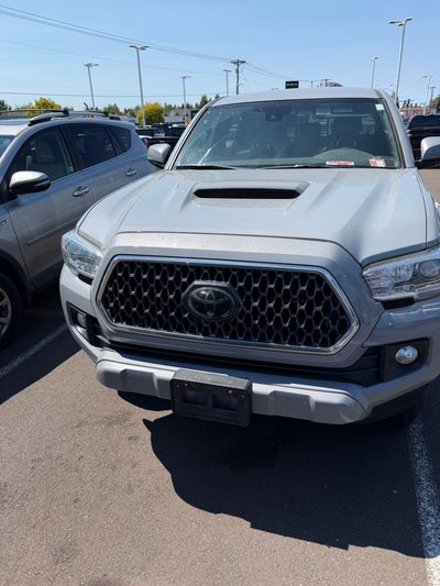2018 Toyota Tacoma SR5 V6