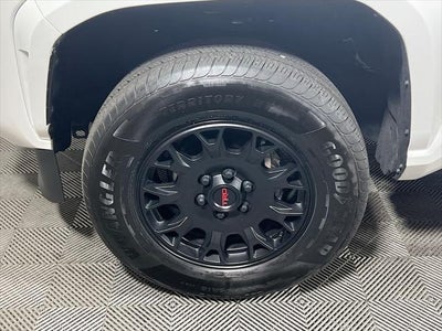 2025 Toyota Tacoma SR5