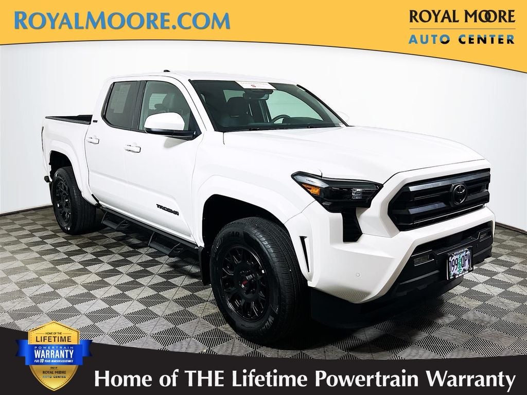 2025 Toyota Tacoma SR5 4x4 Double Cab's photo