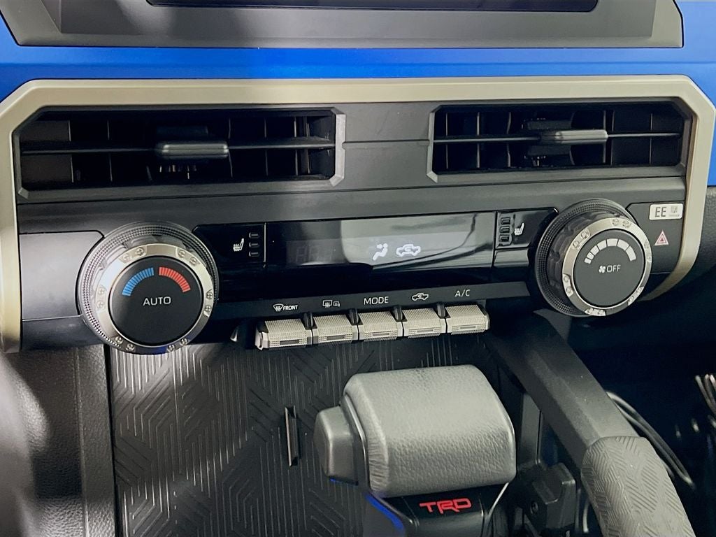 2025 Toyota Tacoma TRD Off-Road