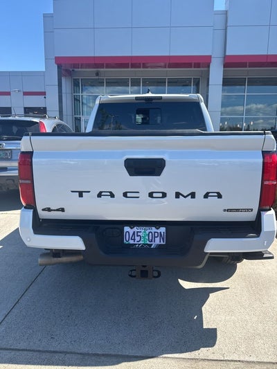2025 Toyota Tacoma Hybrid TRD Sport
